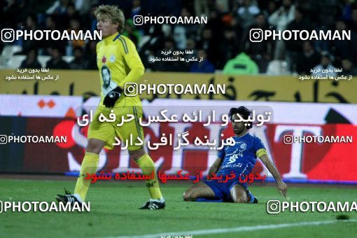 965844, Tehran, [*parameter:4*], Iran Pro League، Persian Gulf Cup، 2011-12 season، First Leg، Week 17، Naft Tehran ۰ v 2 Esteghlal on 2011/12/17 at Azadi Stadium