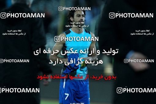 966015, Tehran, [*parameter:4*], Iran Pro League، Persian Gulf Cup، 2011-12 season، First Leg، Week 17، Naft Tehran ۰ v 2 Esteghlal on 2011/12/17 at Azadi Stadium