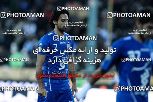 965999, Tehran, [*parameter:4*], Iran Pro League، Persian Gulf Cup، 2011-12 season، First Leg، Week 17، Naft Tehran ۰ v 2 Esteghlal on 2011/12/17 at Azadi Stadium