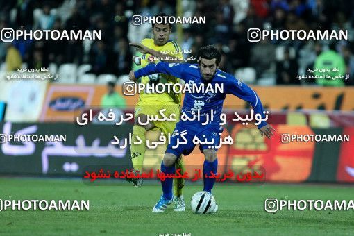 965934, Tehran, [*parameter:4*], Iran Pro League، Persian Gulf Cup، 2011-12 season، First Leg، Week 17، Naft Tehran ۰ v 2 Esteghlal on 2011/12/17 at Azadi Stadium