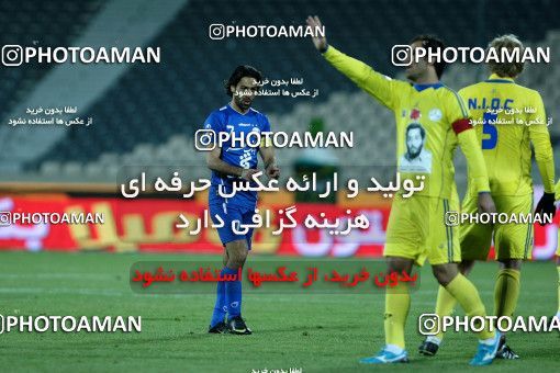 965921, Tehran, [*parameter:4*], Iran Pro League، Persian Gulf Cup، 2011-12 season، First Leg، Week 17، Naft Tehran ۰ v 2 Esteghlal on 2011/12/17 at Azadi Stadium