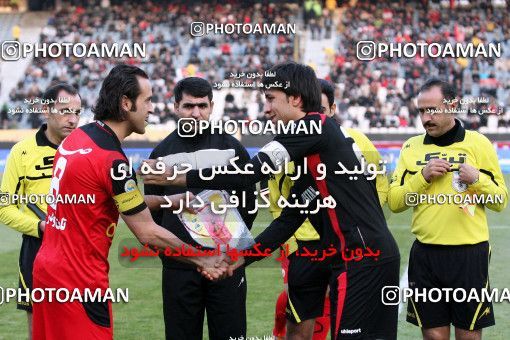 966107, Tehran, [*parameter:4*], Iran Pro League، Persian Gulf Cup، 2011-12 season، First Leg، Week 17، Persepolis ۱ v ۱ Foulad Khouzestan on 2011/12/19 at Azadi Stadium