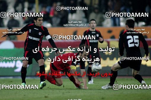 966208, Tehran, [*parameter:4*], Iran Pro League، Persian Gulf Cup، 2011-12 season، First Leg، Week 17، Persepolis ۱ v ۱ Foulad Khouzestan on 2011/12/19 at Azadi Stadium