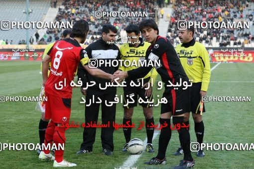 1049776, Tehran, [*parameter:4*], Iran Pro League، Persian Gulf Cup، 2011-12 season، First Leg، Week 17، Persepolis ۱ v ۱ Foulad Khouzestan on 2011/12/19 at Azadi Stadium