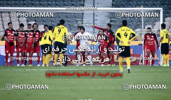 967700, Tehran, [*parameter:4*], Iran Pro League، Persian Gulf Cup، 2011-12 season، Second Leg، Week 25، Persepolis 2 v 3 Fajr-e Sepasi Shiraz on 2012/02/07 at Azadi Stadium