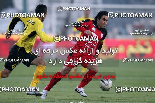 967969, Tehran, [*parameter:4*], Iran Pro League، Persian Gulf Cup، 2011-12 season، Second Leg، Week 25، Persepolis 2 v 3 Fajr-e Sepasi Shiraz on 2012/02/07 at Azadi Stadium