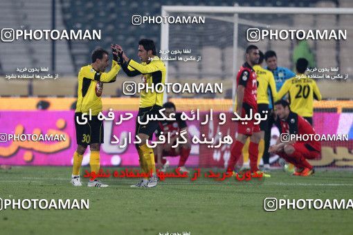 967914, Tehran, [*parameter:4*], Iran Pro League، Persian Gulf Cup، 2011-12 season، Second Leg، Week 25، Persepolis 2 v 3 Fajr-e Sepasi Shiraz on 2012/02/07 at Azadi Stadium