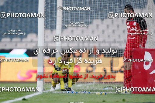 967998, Tehran, [*parameter:4*], Iran Pro League، Persian Gulf Cup، 2011-12 season، Second Leg، Week 25، Persepolis 2 v 3 Fajr-e Sepasi Shiraz on 2012/02/07 at Azadi Stadium