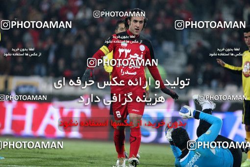 968011, Tehran, [*parameter:4*], Iran Pro League، Persian Gulf Cup، 2011-12 season، Second Leg، Week 25، Persepolis 2 v 3 Fajr-e Sepasi Shiraz on 2012/02/07 at Azadi Stadium