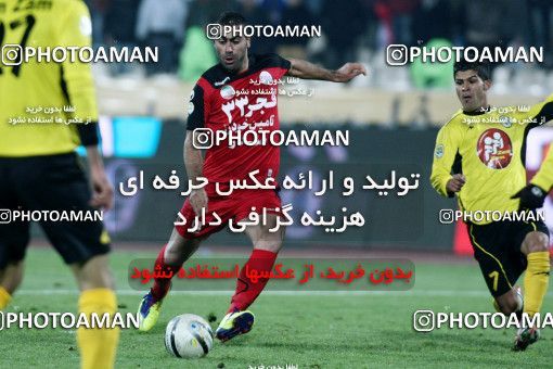 968122, Tehran, [*parameter:4*], لیگ برتر فوتبال ایران، Persian Gulf Cup، Week 25، Second Leg، Persepolis 2 v 3 Fajr-e Sepasi Shiraz on 2012/02/07 at Azadi Stadium