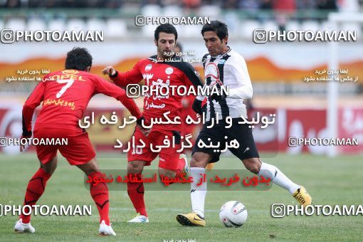 968737, Qom, [*parameter:4*], Iran Pro League، Persian Gulf Cup، 2011-12 season، Second Leg، Week 26، Saba Battery 2 v 2 Persepolis on 2012/02/15 at Yadegar-e Emam Stadium Qom