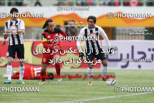 968784, Qom, [*parameter:4*], Iran Pro League، Persian Gulf Cup، 2011-12 season، Second Leg، Week 26، Saba Battery 2 v 2 Persepolis on 2012/02/15 at Yadegar-e Emam Stadium Qom