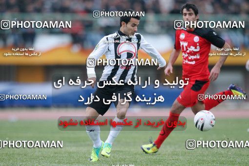 968694, Qom, [*parameter:4*], Iran Pro League، Persian Gulf Cup، 2011-12 season، Second Leg، Week 26، Saba Battery 2 v 2 Persepolis on 2012/02/15 at Yadegar-e Emam Stadium Qom