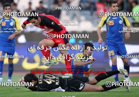 970261, Tehran, [*parameter:4*], Iran Pro League، Persian Gulf Cup، 2011-12 season، Second Leg، Week 28، Naft Tehran ۰ v 3 Persepolis on 2012/03/16 at Azadi Stadium