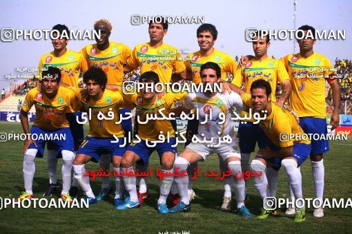 976537, Abadan, [*parameter:4*], Iran Pro League، Persian Gulf Cup، 2011-12 season، Second Leg، Week 33، Sanat Naft Abadan ۱ v 2 Esteghlal on 2012/05/06 at Takhti Stadium Abadan