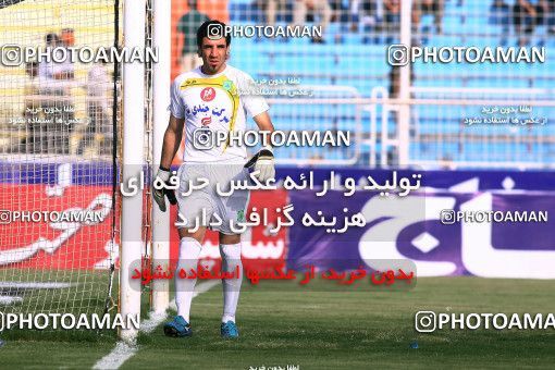 976568, Abadan, [*parameter:4*], Iran Pro League، Persian Gulf Cup، 2011-12 season، Second Leg، Week 33، Sanat Naft Abadan ۱ v 2 Esteghlal on 2012/05/06 at Takhti Stadium Abadan