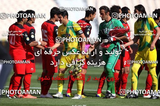 976986, Tehran, [*parameter:4*], Iran Pro League، Persian Gulf Cup، 2011-12 season، Second Leg، Week 33، Persepolis 3 v 4 Rah Ahan on 2012/05/06 at Azadi Stadium