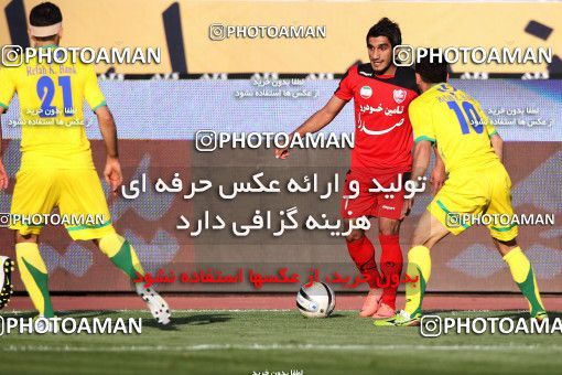 977215, Tehran, [*parameter:4*], Iran Pro League، Persian Gulf Cup، 2011-12 season، Second Leg، Week 33، Persepolis 3 v 4 Rah Ahan on 2012/05/06 at Azadi Stadium