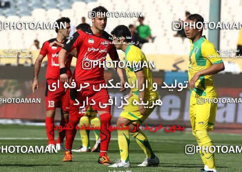 976733, Tehran, [*parameter:4*], Iran Pro League، Persian Gulf Cup، 2011-12 season، Second Leg، Week 33، Persepolis 3 v 4 Rah Ahan on 2012/05/06 at Azadi Stadium