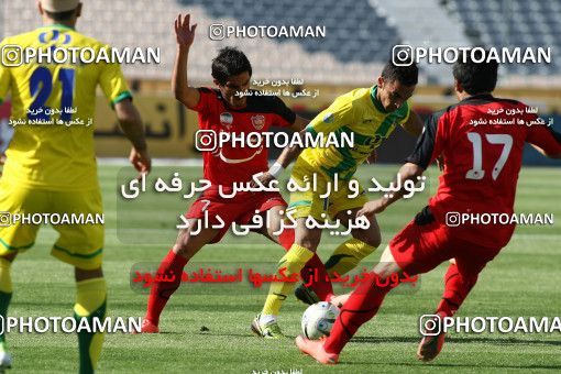 976775, Tehran, [*parameter:4*], Iran Pro League، Persian Gulf Cup، 2011-12 season، Second Leg، Week 33، Persepolis 3 v 4 Rah Ahan on 2012/05/06 at Azadi Stadium