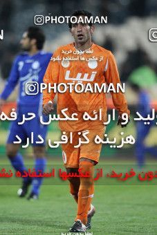 977946, Tehran, , جام حذفی فوتبال ایران, Eighth final, , Esteghlal 1 v 0 Saipa Mehr on 2011/11/28 at Azadi Stadium