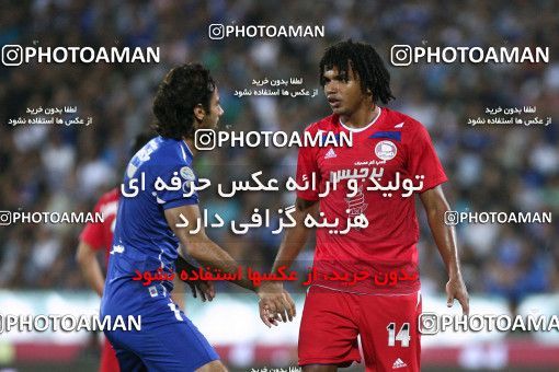 985011, Tehran, [*parameter:4*], Iran Pro League، Persian Gulf Cup، 2011-12 season، First Leg، Week 2، Esteghlal ۱ v ۰ Damash Gilan on 2011/08/08 at Azadi Stadium