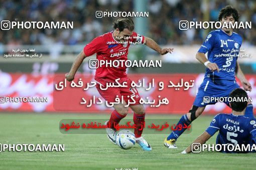 985195, Tehran, [*parameter:4*], Iran Pro League، Persian Gulf Cup، 2011-12 season، First Leg، Week 2، Esteghlal ۱ v ۰ Damash Gilan on 2011/08/08 at Azadi Stadium