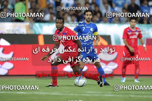 985423, Tehran, [*parameter:4*], Iran Pro League، Persian Gulf Cup، 2011-12 season، First Leg، Week 2، Esteghlal ۱ v ۰ Damash Gilan on 2011/08/08 at Azadi Stadium