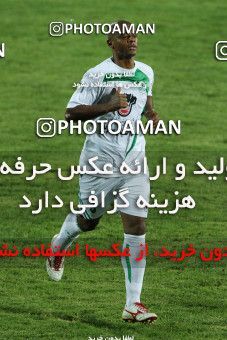 988217, Isfahan,Fooladshahr, [*parameter:4*], لیگ برتر فوتبال ایران، Persian Gulf Cup، Week 6، First Leg، Zob Ahan Esfahan 2 v 2 Persepolis on 2011/09/08 at Foolad Shahr Stadium