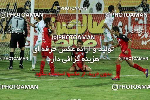 988154, Isfahan,Fooladshahr, [*parameter:4*], Iran Pro League، Persian Gulf Cup، 2011-12 season، First Leg، Week 6، Zob Ahan Esfahan 2 v 2 Persepolis on 2011/09/08 at Foolad Shahr Stadium