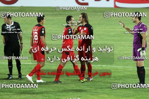 988194, Isfahan,Fooladshahr, [*parameter:4*], Iran Pro League، Persian Gulf Cup، 2011-12 season، First Leg، Week 6، Zob Ahan Esfahan 2 v 2 Persepolis on 2011/09/08 at Foolad Shahr Stadium