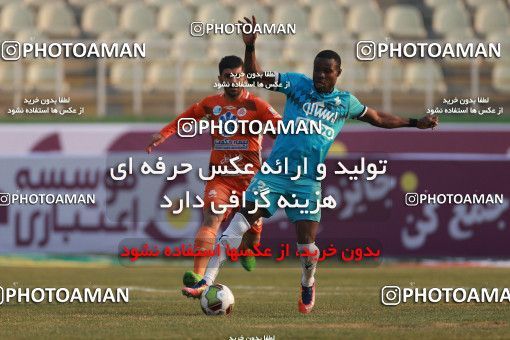 996455, Tehran, Iran, لیگ برتر فوتبال ایران، Persian Gulf Cup، Week 15، First Leg، Saipa 1 v 0 Paykan on 2017/12/05 at Shahid Dastgerdi Stadium