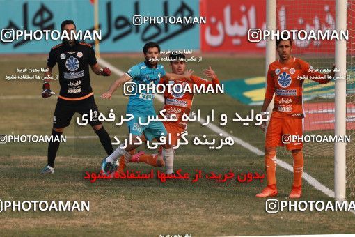 995922, Tehran, Iran, Iran Pro League، Persian Gulf Cup، 2017-18 season، First Leg، Week 15، Saipa ۱ v ۰ Paykan on 2017/12/05 at Shahid Dastgerdi Stadium