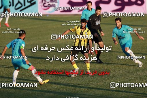 1004053, Tehran,Shahr Qods, [*parameter:4*], Iran Pro League، Persian Gulf Cup، 2017-18 season، Second Leg، Week 17، Paykan ۱ v ۱ Pars Jonoubi Jam on 2017/12/28 at Shahr-e Qods Stadium