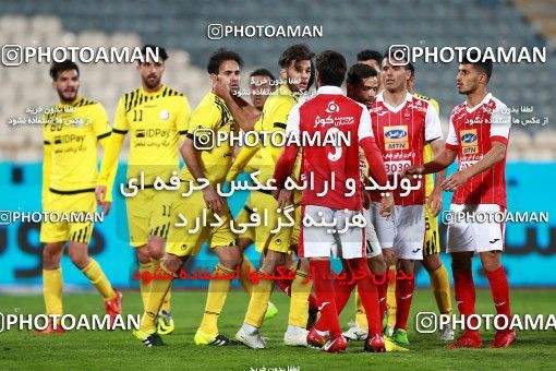 1009161, Tehran, [*parameter:4*], Iran Pro League، Persian Gulf Cup، 2017-18 season، Second Leg، Week 18، Persepolis ۰ v ۰ Naft Tehran on 2018/01/05 at Azadi Stadium