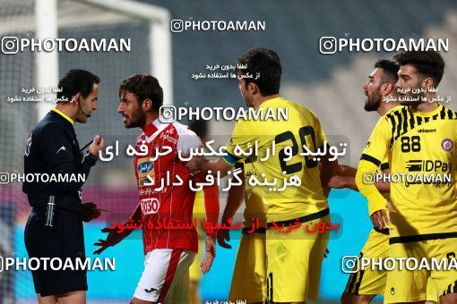 1009121, Tehran, [*parameter:4*], Iran Pro League، Persian Gulf Cup، 2017-18 season، Second Leg، Week 18، Persepolis ۰ v ۰ Naft Tehran on 2018/01/05 at Azadi Stadium