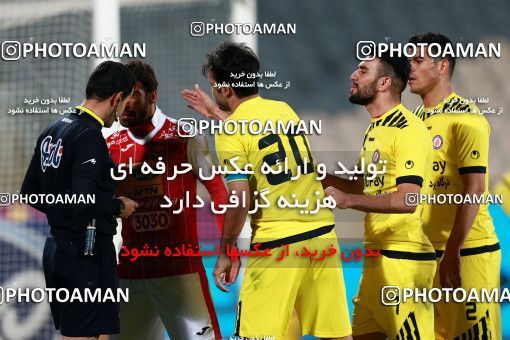 1008925, Tehran, [*parameter:4*], Iran Pro League، Persian Gulf Cup، 2017-18 season، Second Leg، Week 18، Persepolis ۰ v ۰ Naft Tehran on 2018/01/05 at Azadi Stadium