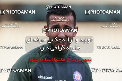 1009613, Tehran, [*parameter:4*], لیگ برتر فوتبال ایران، Persian Gulf Cup، Week 18، Second Leg، Persepolis 0 v 0 Naft Tehran on 2018/01/05 at Azadi Stadium