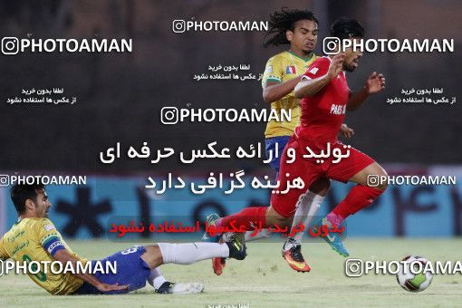 1093406, Abadan, [*parameter:4*], Iran Pro League، Persian Gulf Cup، 2017-18 season، Second Leg، Week 19، Sanat Naft Abadan ۱ v ۱ Pars Jonoubi Jam on 2018/01/12 at Takhti Stadium Abadan