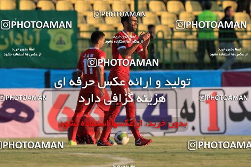 1012449, Abadan, [*parameter:4*], Iran Pro League، Persian Gulf Cup، 2017-18 season، Second Leg، Week 19، Sanat Naft Abadan ۱ v ۱ Pars Jonoubi Jam on 2018/01/12 at Takhti Stadium Abadan