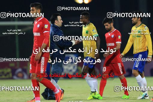 1012457, Abadan, [*parameter:4*], Iran Pro League، Persian Gulf Cup، 2017-18 season، Second Leg، Week 19، Sanat Naft Abadan ۱ v ۱ Pars Jonoubi Jam on 2018/01/12 at Takhti Stadium Abadan