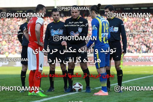 1036467, Tehran, Iran, Iran Pro League، Persian Gulf Cup، 2017-18 season، Second Leg، Week 20، Persepolis ۱ v ۱ Gostaresh Foulad Tabriz on 2018/01/18 at Azadi Stadium