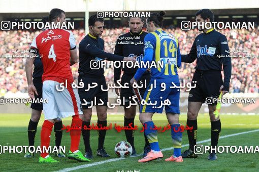 1036615, Tehran, Iran, Iran Pro League، Persian Gulf Cup، 2017-18 season، Second Leg، Week 20، Persepolis ۱ v ۱ Gostaresh Foulad Tabriz on 2018/01/18 at Azadi Stadium