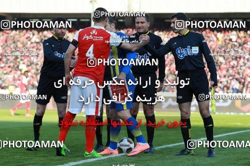 1036541, Tehran, Iran, Iran Pro League، Persian Gulf Cup، 2017-18 season، Second Leg، Week 20، Persepolis ۱ v ۱ Gostaresh Foulad Tabriz on 2018/01/18 at Azadi Stadium