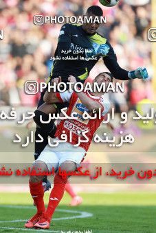 1036131, Tehran, Iran, Iran Pro League، Persian Gulf Cup، 2017-18 season، Second Leg، Week 20، Persepolis ۱ v ۱ Gostaresh Foulad Tabriz on 2018/01/18 at Azadi Stadium