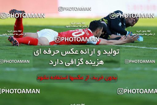 1036255, Tehran, Iran, Iran Pro League، Persian Gulf Cup، 2017-18 season، Second Leg، Week 20، Persepolis ۱ v ۱ Gostaresh Foulad Tabriz on 2018/01/18 at Azadi Stadium