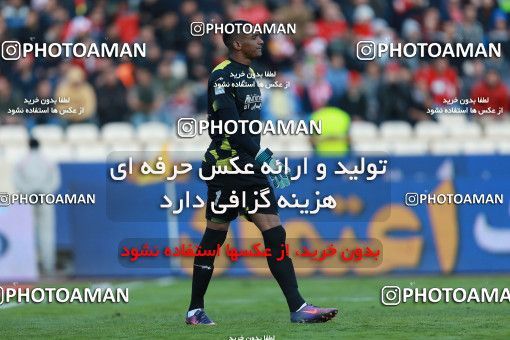 1036080, Tehran, Iran, Iran Pro League، Persian Gulf Cup، 2017-18 season، Second Leg، Week 20، Persepolis ۱ v ۱ Gostaresh Foulad Tabriz on 2018/01/18 at Azadi Stadium