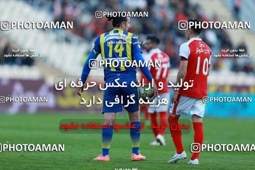 1037019, Tehran, Iran, Iran Pro League، Persian Gulf Cup، 2017-18 season، Second Leg، Week 20، Persepolis ۱ v ۱ Gostaresh Foulad Tabriz on 2018/01/18 at Azadi Stadium