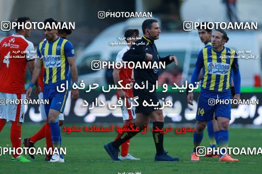 1036950, Tehran, Iran, Iran Pro League، Persian Gulf Cup، 2017-18 season، Second Leg، Week 20، Persepolis ۱ v ۱ Gostaresh Foulad Tabriz on 2018/01/18 at Azadi Stadium