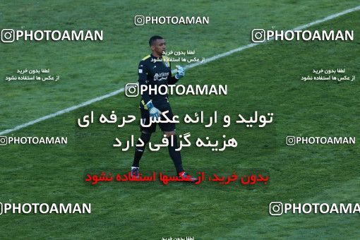 1013384, Tehran, Iran, Iran Pro League، Persian Gulf Cup، 2017-18 season، Second Leg، Week 20، Persepolis ۱ v ۱ Gostaresh Foulad Tabriz on 2018/01/18 at Azadi Stadium